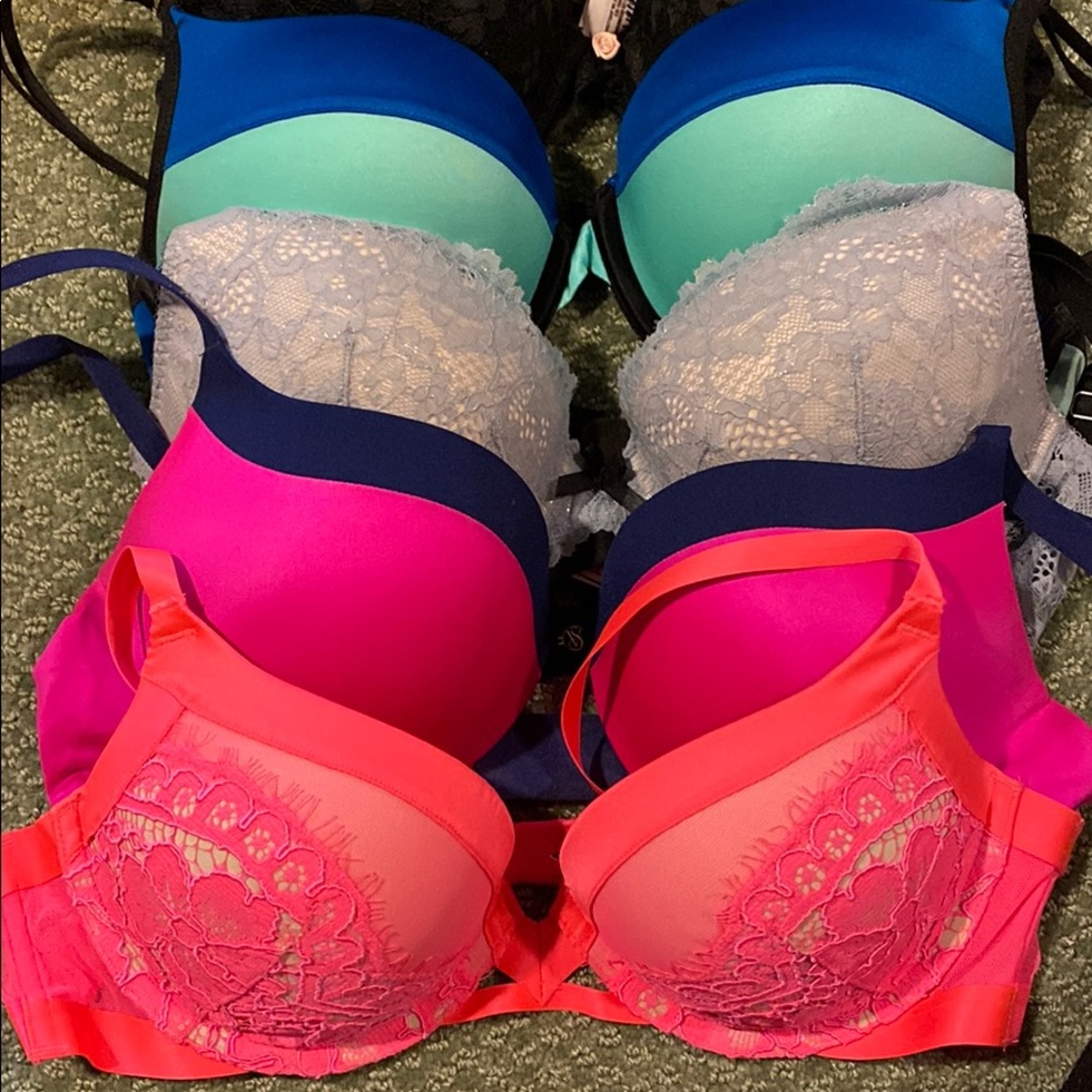 Lot of Victoria’s Secret Bras all 36B
